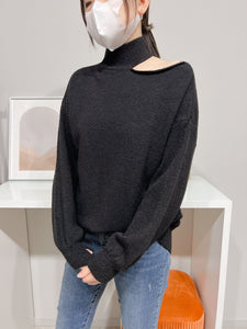 Single-Side Cropped Neck Sweater