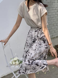 Sketch Floral Pattern Skirt